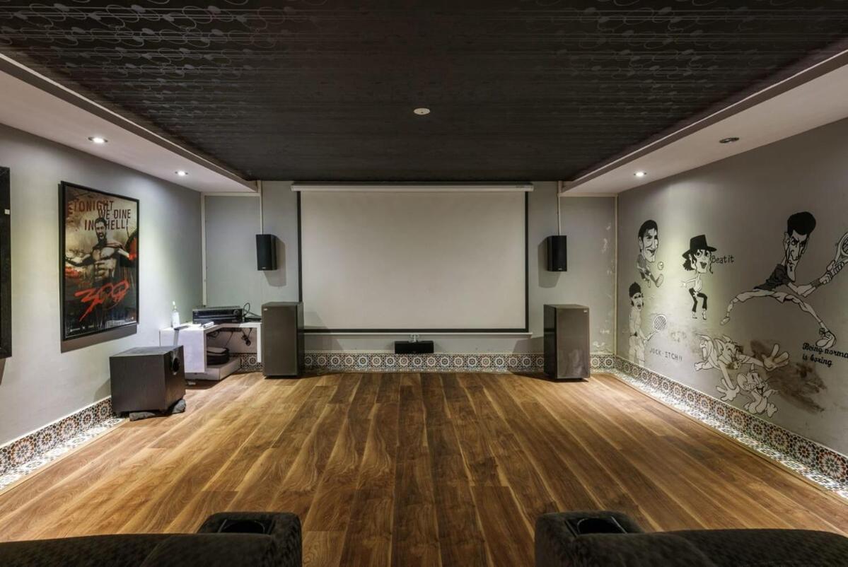 Westside Bungalow By Jadecaps Nr Wtc Rajajinagar Villa Bangalore Eksteriør billede
