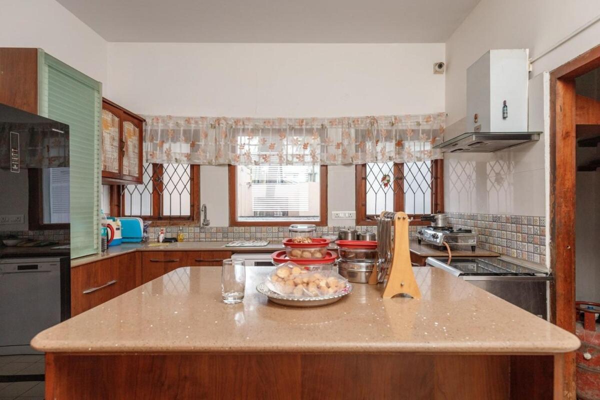 Westside Bungalow By Jadecaps Nr Wtc Rajajinagar Villa Bangalore Eksteriør billede