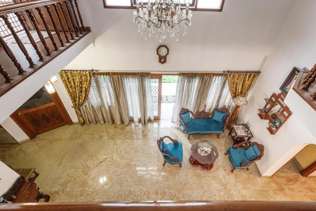 Westside Bungalow By Jadecaps Nr Wtc Rajajinagar Villa Bangalore Eksteriør billede