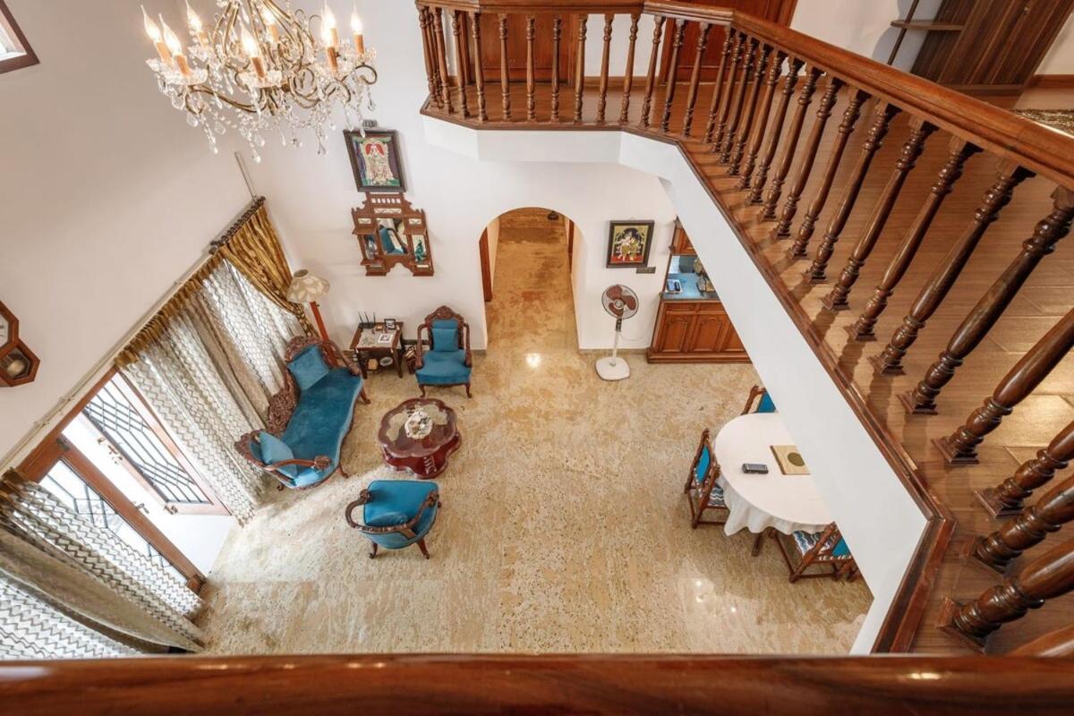 Westside Bungalow By Jadecaps Nr Wtc Rajajinagar Villa Bangalore Eksteriør billede