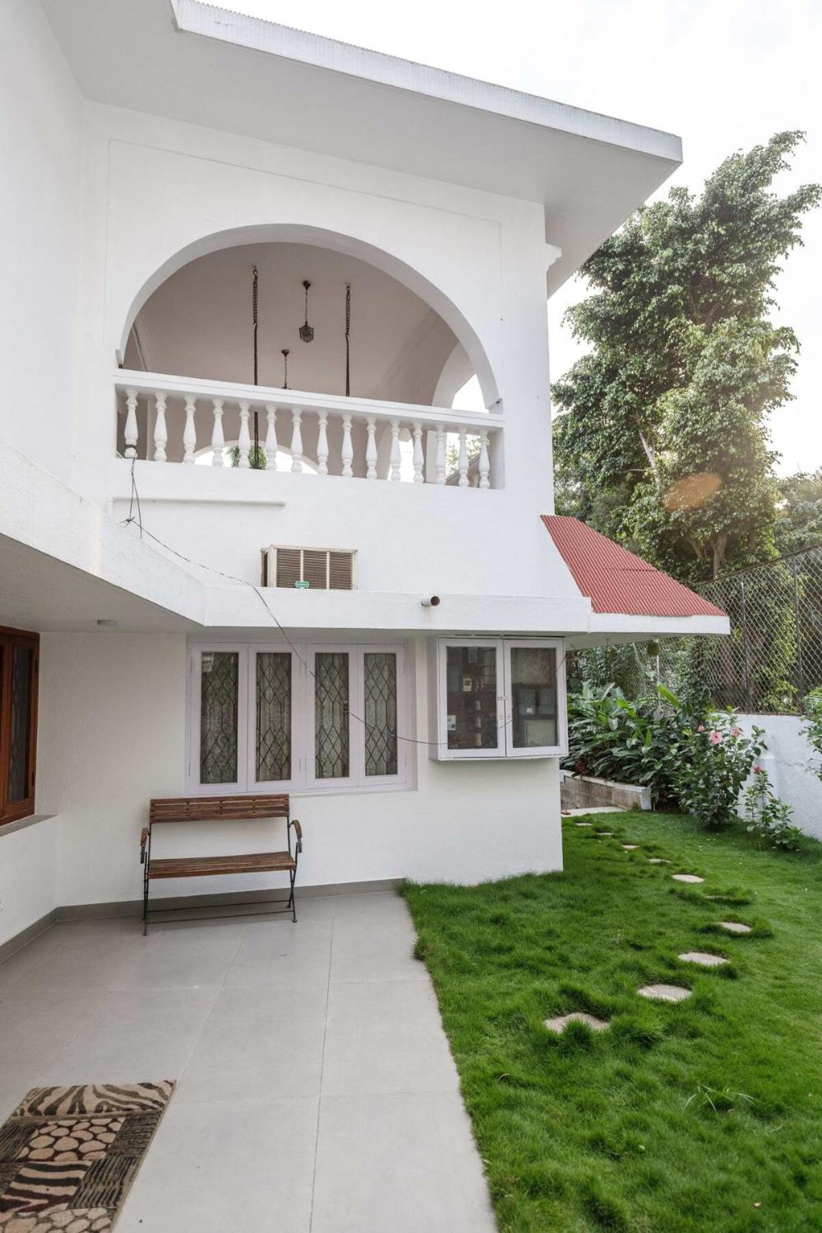 Westside Bungalow By Jadecaps Nr Wtc Rajajinagar Villa Bangalore Eksteriør billede